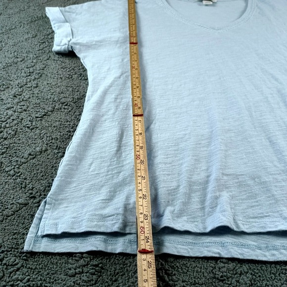 Eddie Bauer Women's Size L V-Neck T-Shirt Light Blue Cotton Slub Knit - Picture 2 of 8